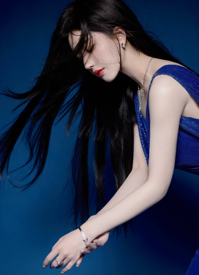 已满18三秒自动进入