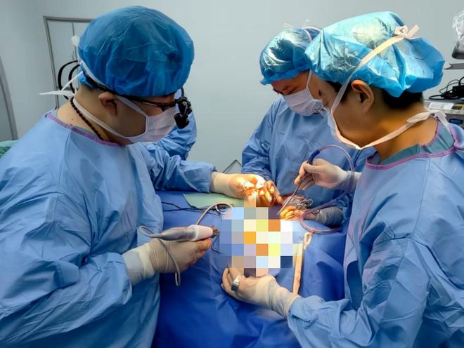 青大附院成功完成高难